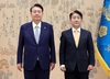 尹 대통령, 이동관 방통위원장 임명 재가