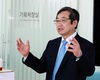 '연구비 부정 사용' 군산대 총장 송치…교수들 