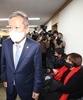 이상민, 행안부 현장조사 참석 유족에 인사도 없이 퇴장