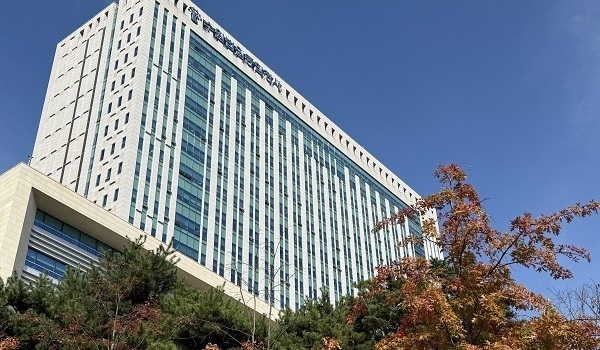 미성년 제자 상대 수십차례 성범죄 저지른 교회 교사, 항소심도 징역 6년