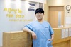 [사랑이넘치는의원 최정훈 대표원장 칼럼] 기미·색소 질환, 피부과 복합 레이저로 근본적 접근해야