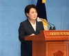‘나는 임차인입니다’ 윤희숙, 부동산 의혹에 의원직 사퇴